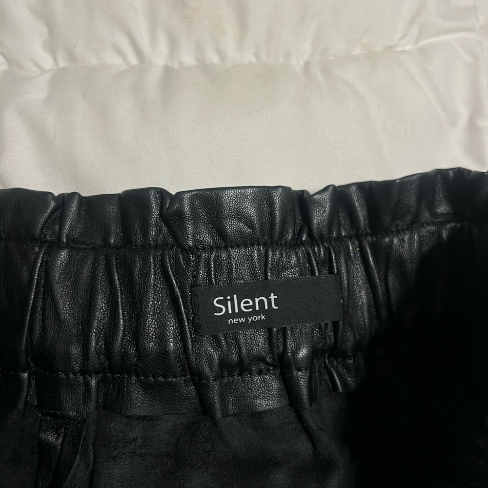 SILENT leather shorts - Picture 11 of 15
